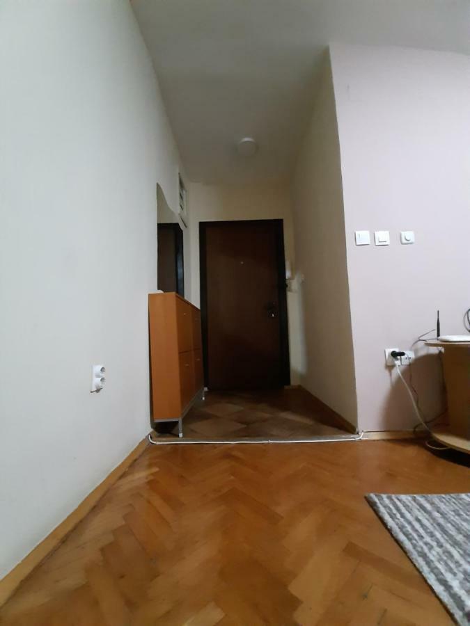 Square Exclusive Apartment 3N Skopje Zewnętrze zdjęcie