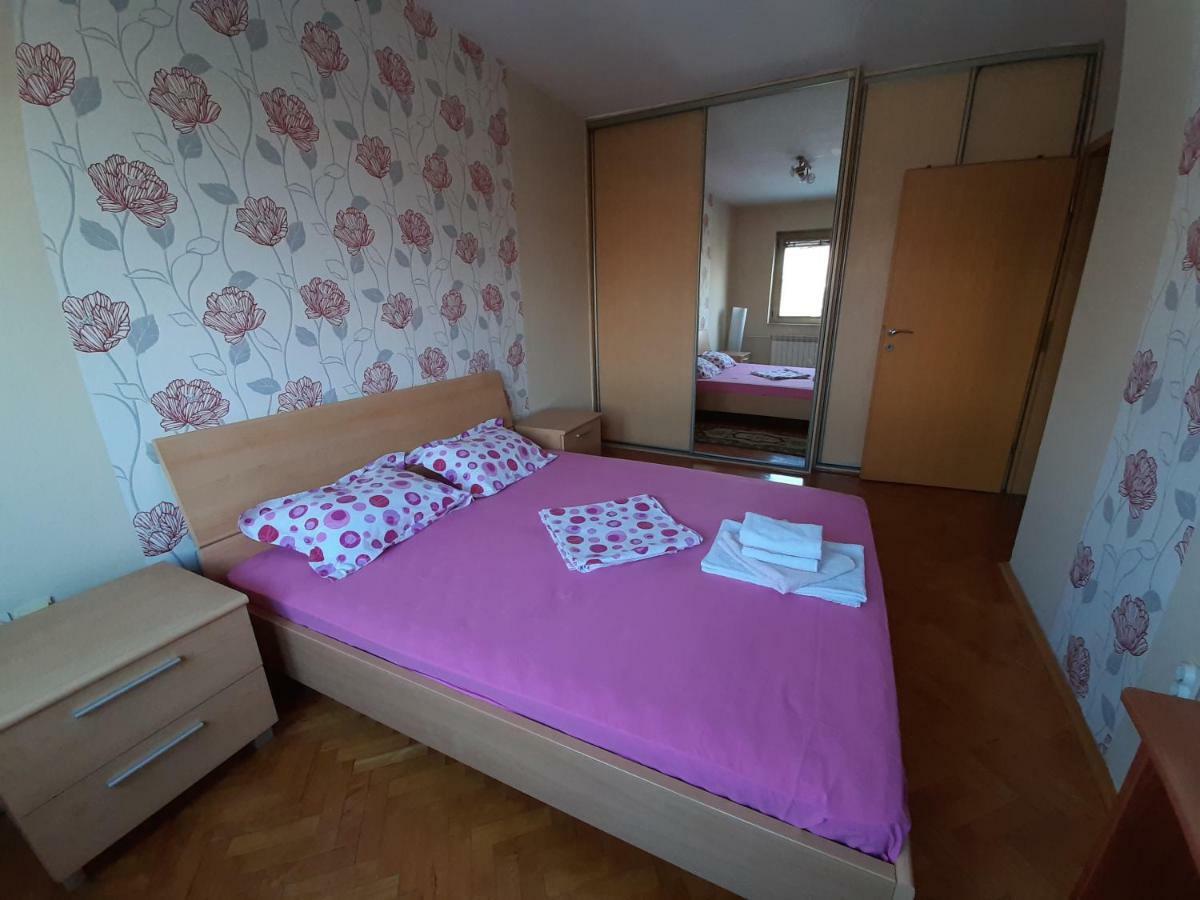 Square Exclusive Apartment 3N Skopje Zewnętrze zdjęcie