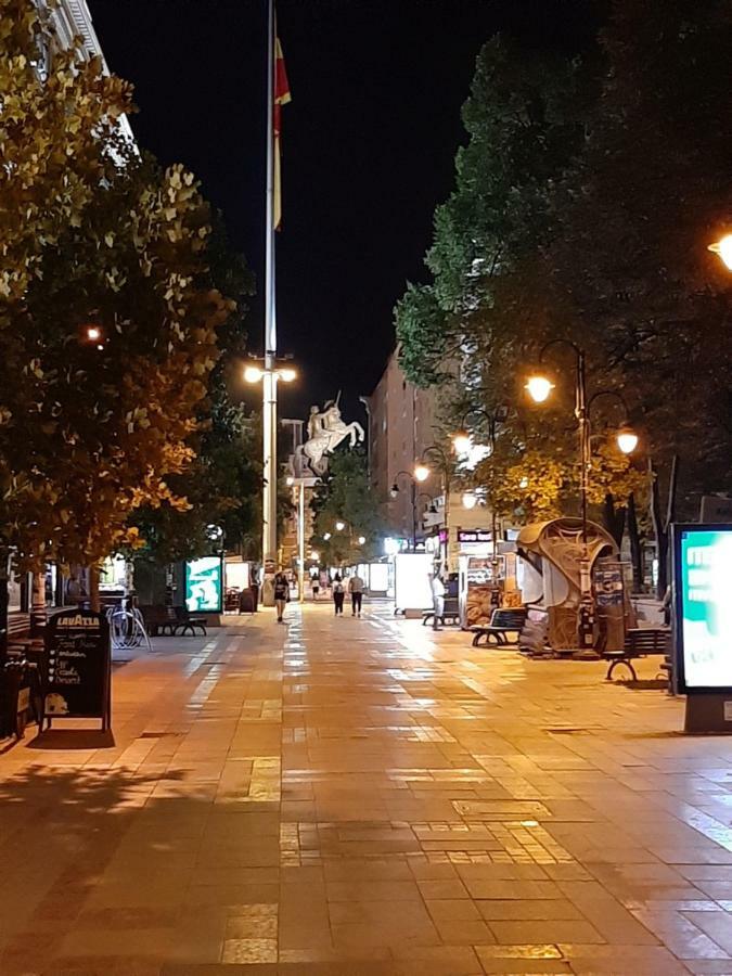 Square Exclusive Apartment 3N Skopje Zewnętrze zdjęcie